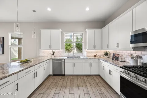 $950,000 | 6504 East Rose Marie Lane, Phoenix, AZ 85054