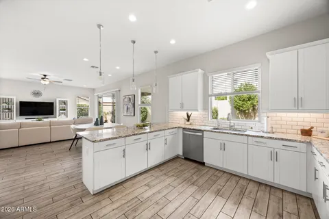 $899,999 | 6504 East Rose Marie Lane, Phoenix, AZ 85054