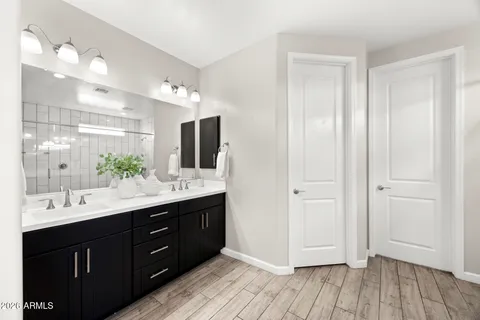 $950,000 | 6504 East Rose Marie Lane, Phoenix, AZ 85054