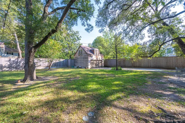 $1,800,000 | 5317 Cherokee Street, Houston, TX 77005