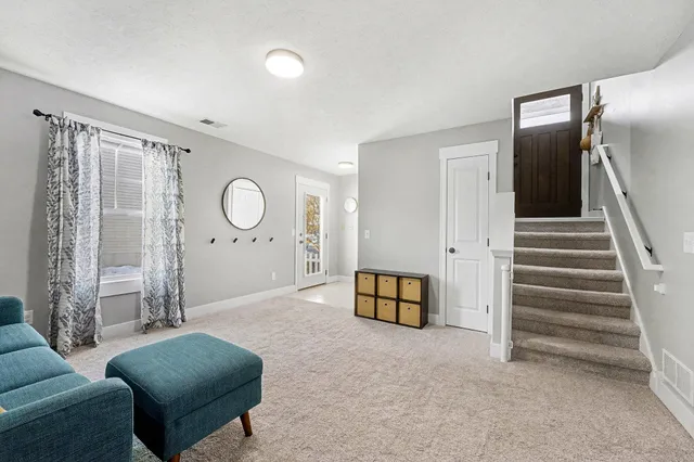 $349,900 | 5090 Alyssum Drive Southeast, Kentwood, MI 49512