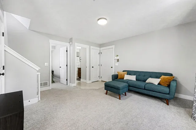 $349,900 | 5090 Alyssum Drive Southeast, Kentwood, MI 49512