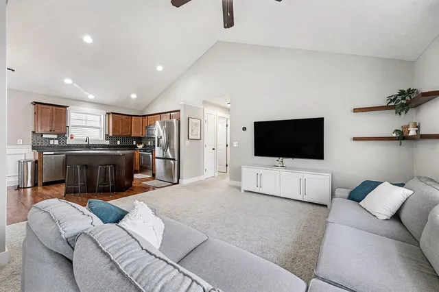 $349,900 | 5090 Alyssum Drive Southeast, Kentwood, MI 49512