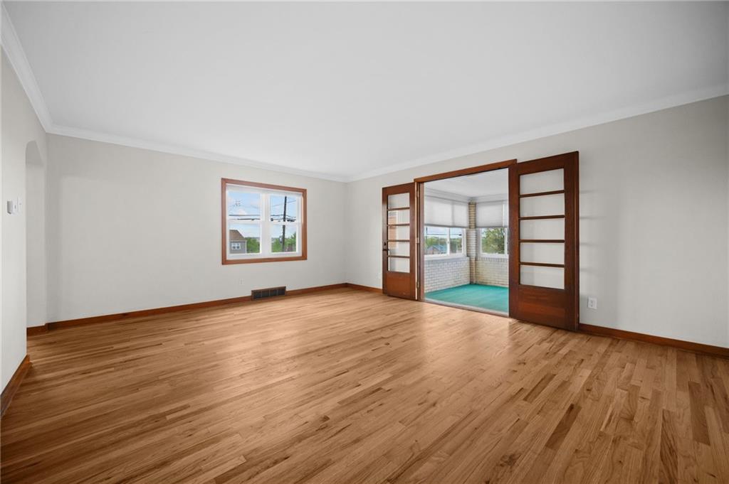 68 Herbst Road Coraopolis, PA 15108 - Photo 12 of 42