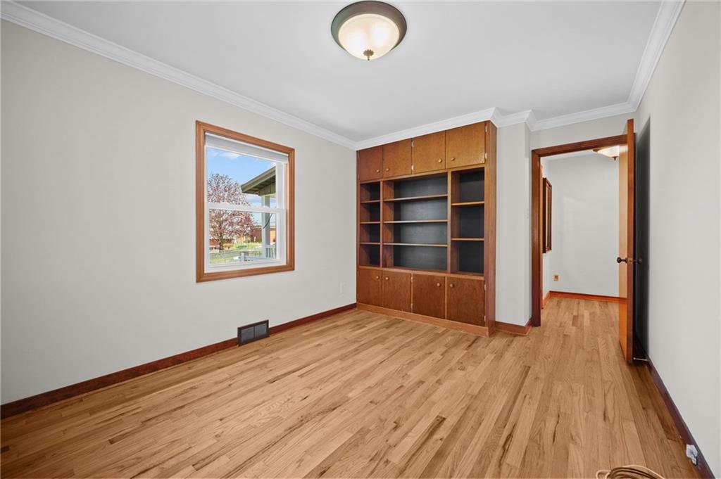 68 Herbst Road Coraopolis, PA 15108 - Photo 24 of 42 First floor bedroom/office or den