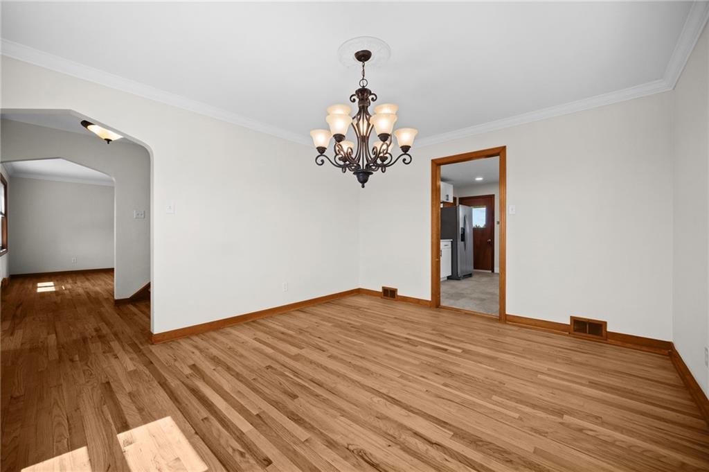 68 Herbst Road Coraopolis, PA 15108 - Photo 10 of 42 Dining room