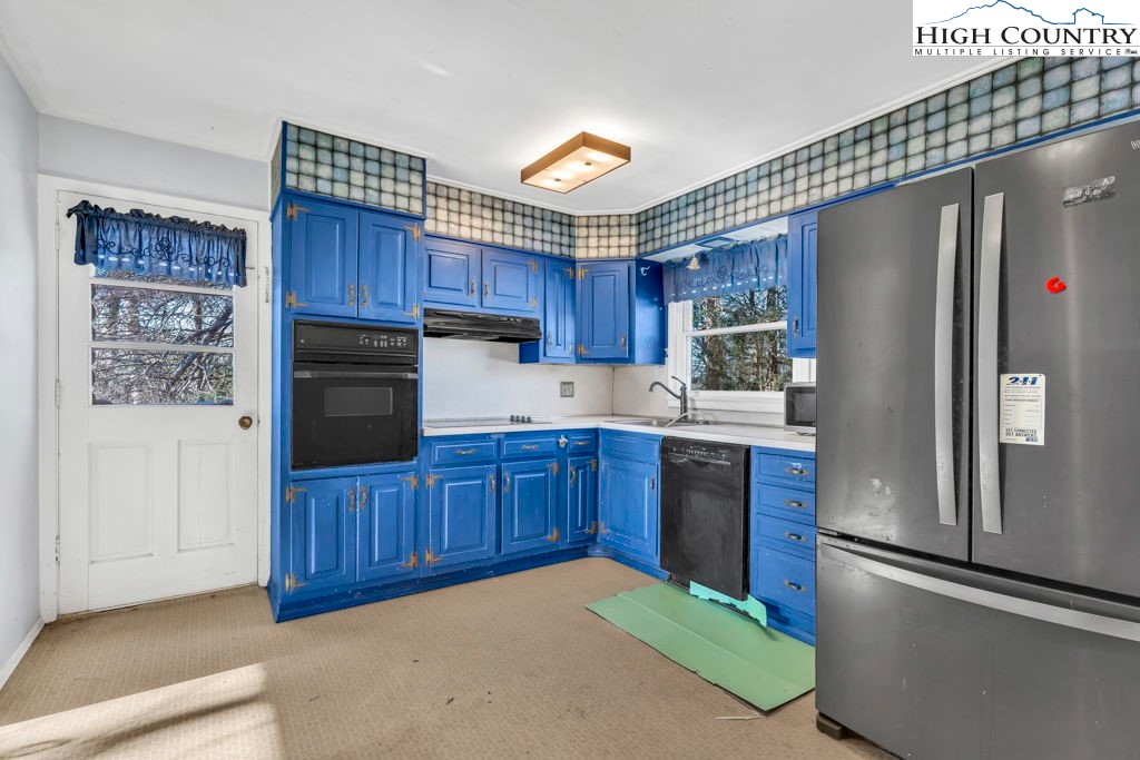 315 East Ridge Drive Boone, NC 28607 - Photo 7 of 39