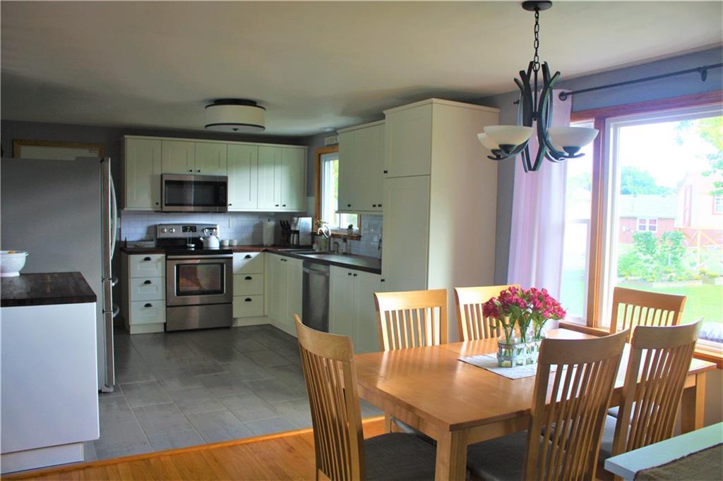 1401 Richmoor Road Springfield, OH 45503 - Photo 10 of 25