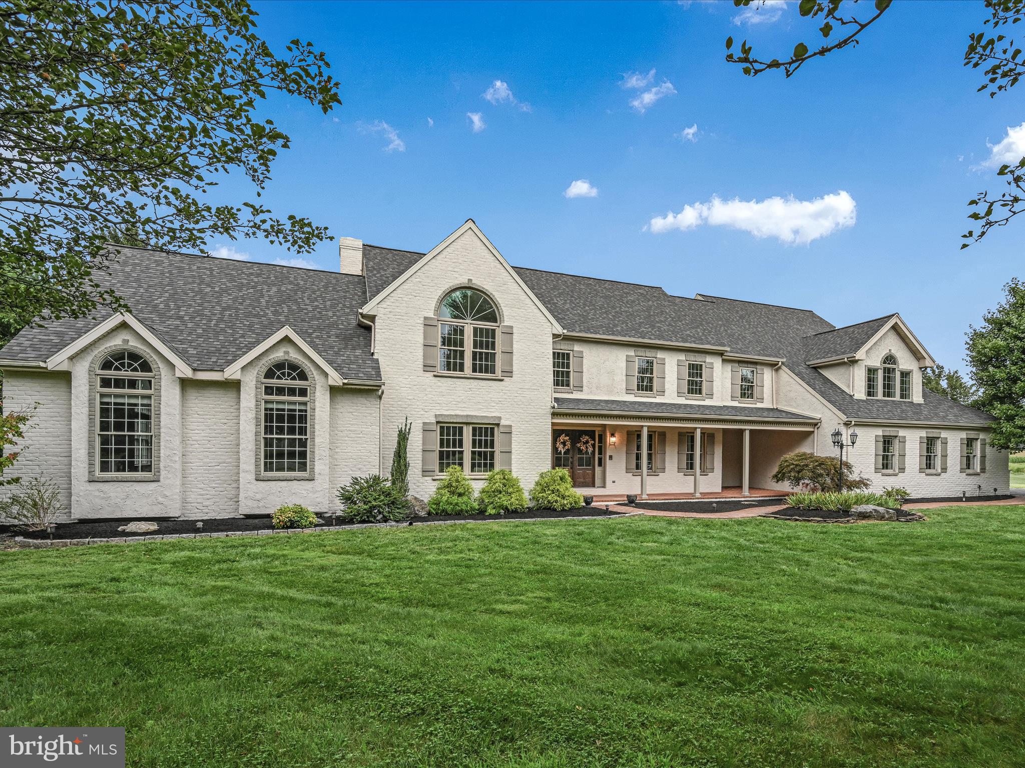 301 Sarsen Drive Lititz, PA 17543 - Photo 2 of 64 Front