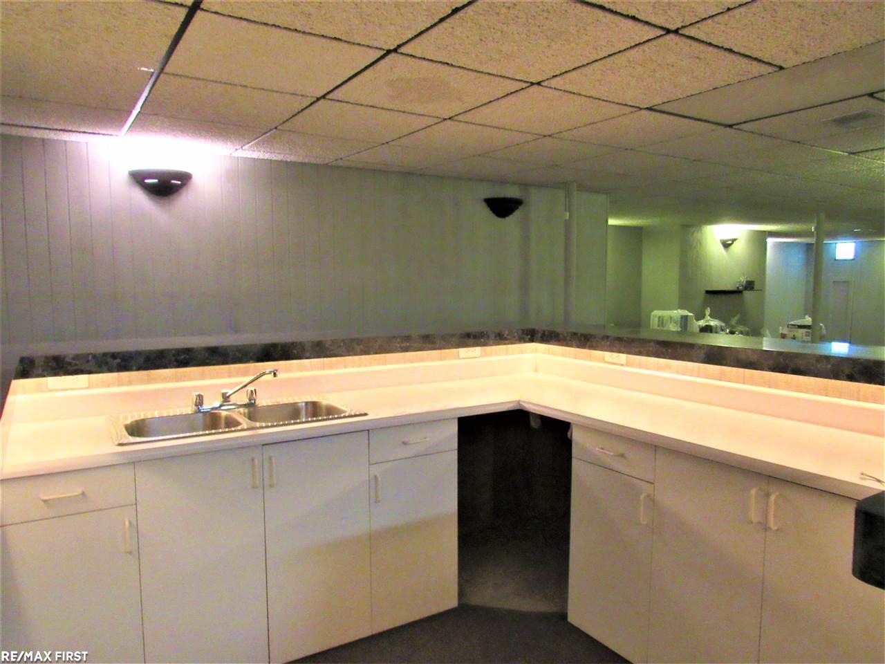 10490 Weber Road Columbus, MI 48063 - Photo 32 of 51 31328276-31.JPG