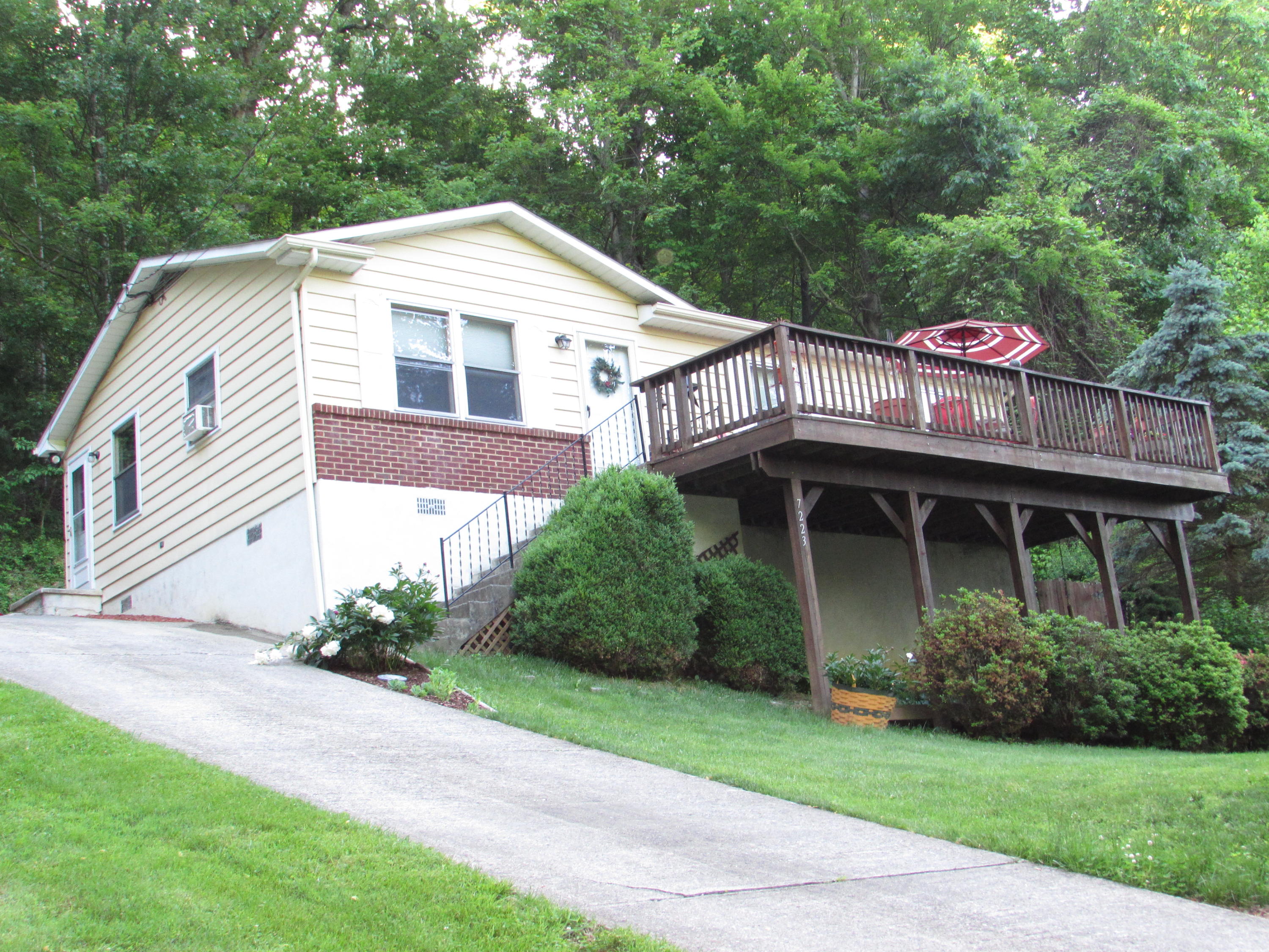 7223 Poage Valley Rd Extension Roanoke, VA 24018 - Photo 18 of 18 042
