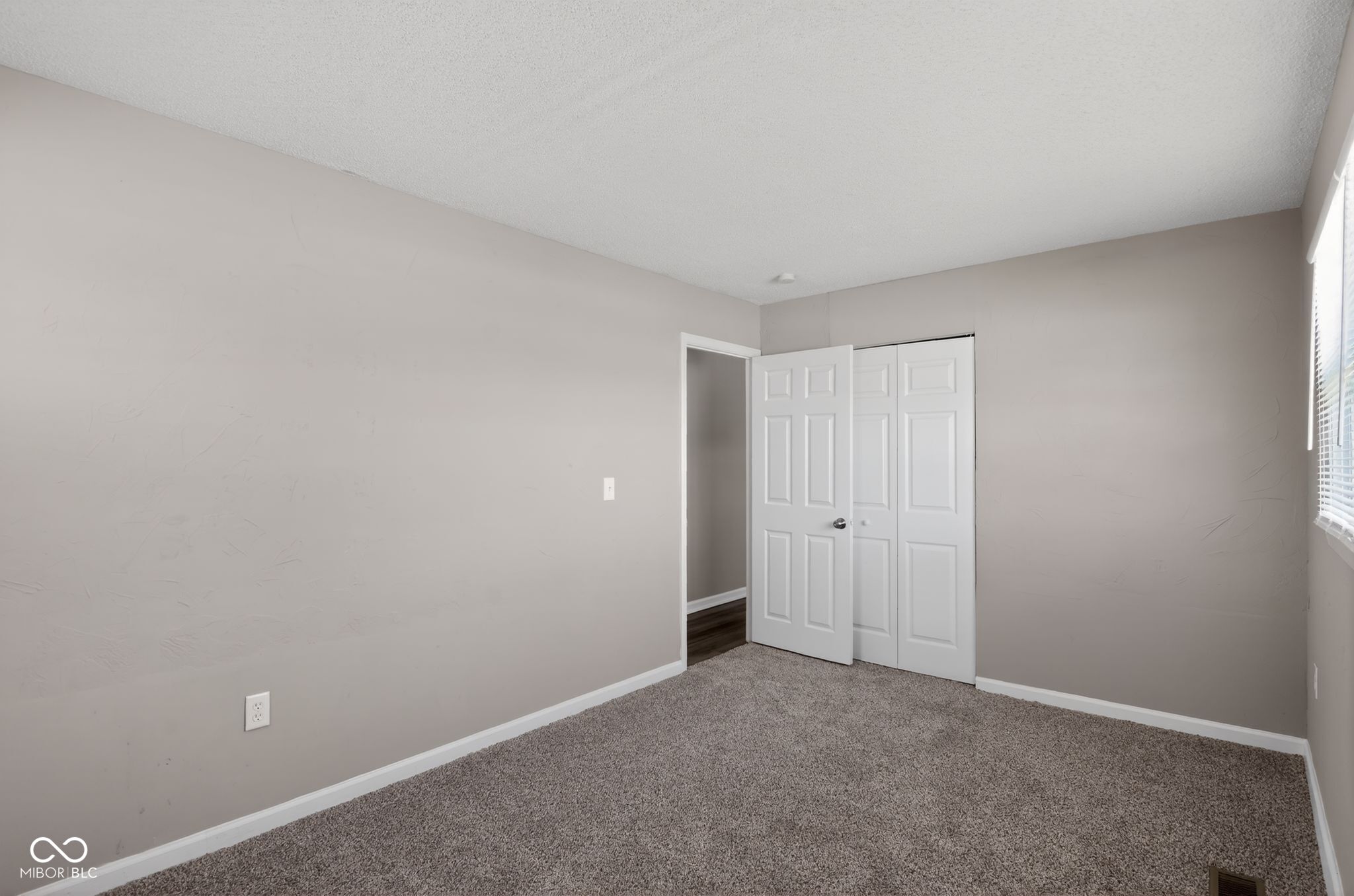 8619 Montery Road Indianapolis, IN 46226 - Photo 14 of 32