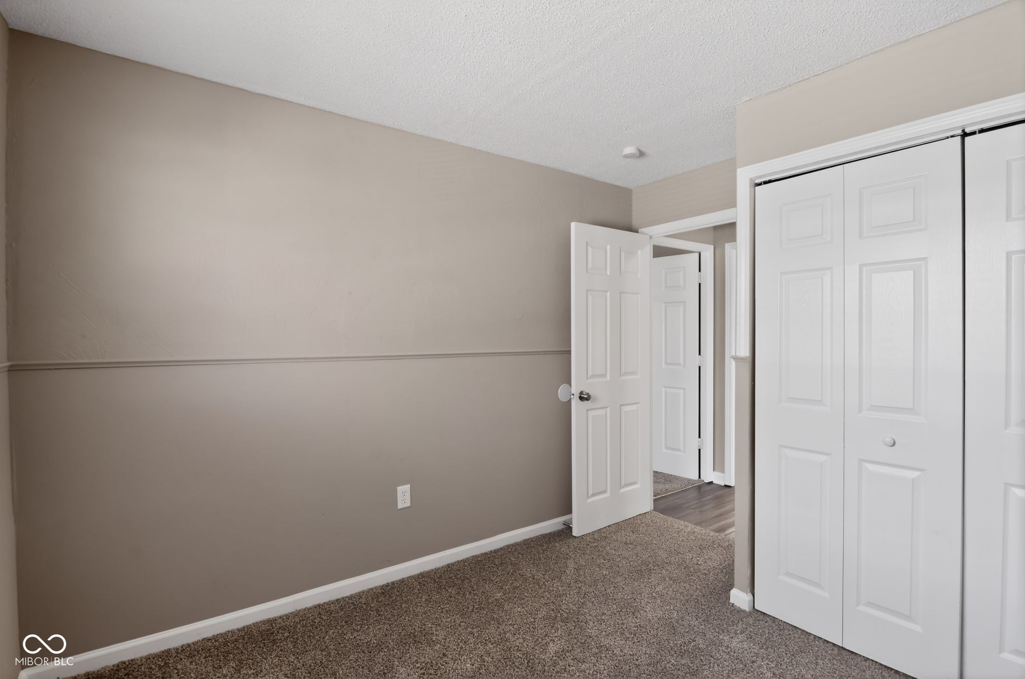 8619 Montery Road Indianapolis, IN 46226 - Photo 16 of 32