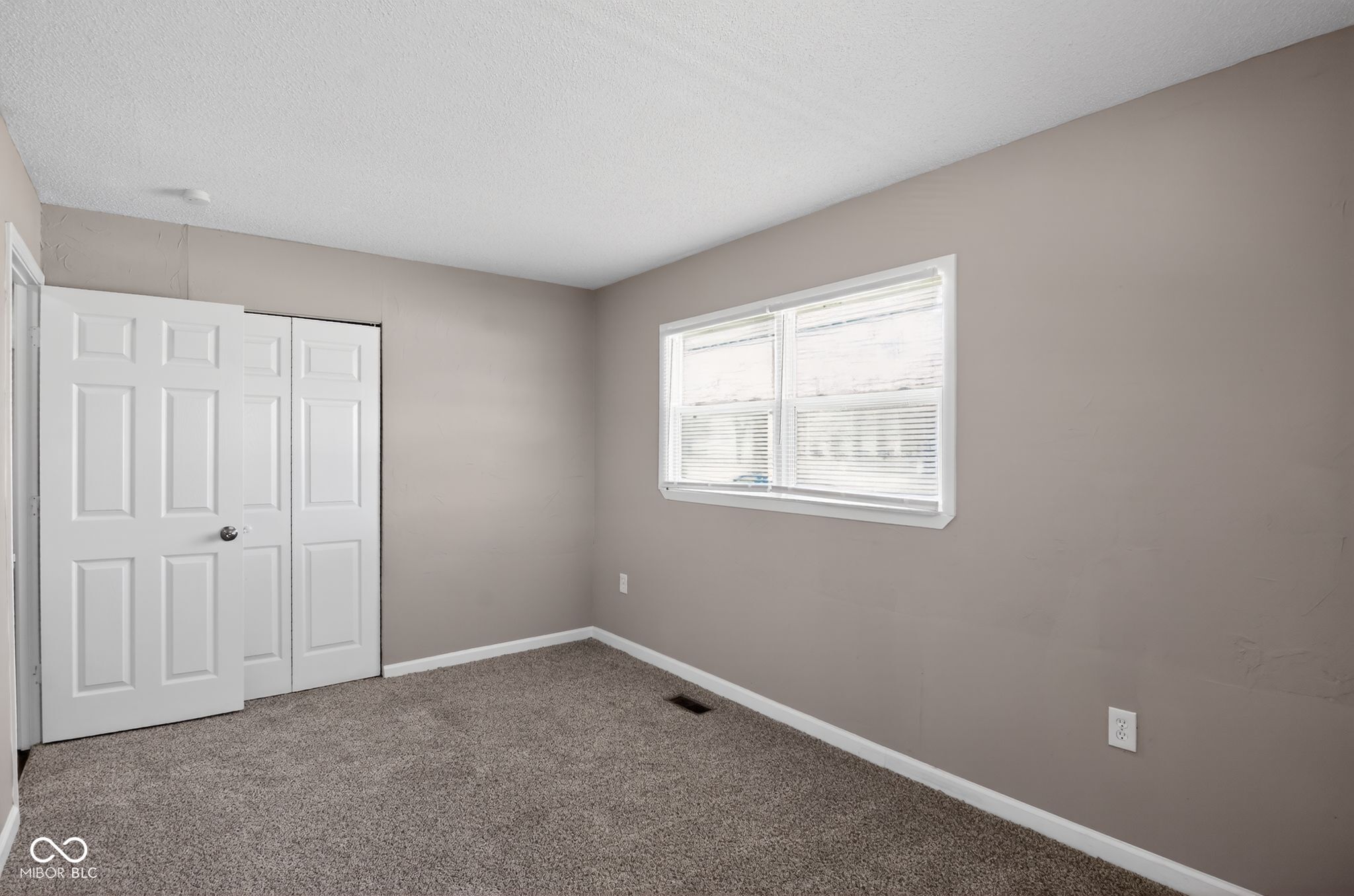 8619 Montery Road Indianapolis, IN 46226 - Photo 17 of 32