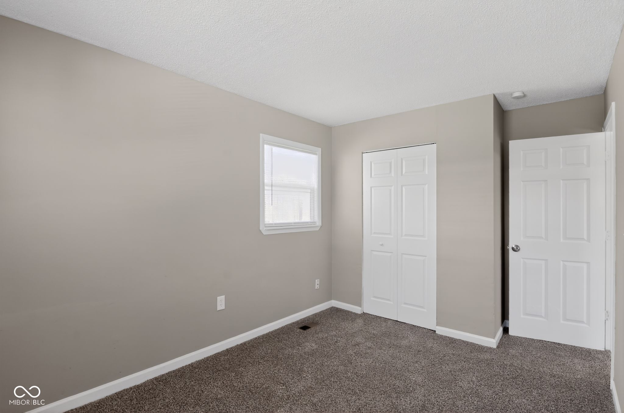 8619 Montery Road Indianapolis, IN 46226 - Photo 18 of 32