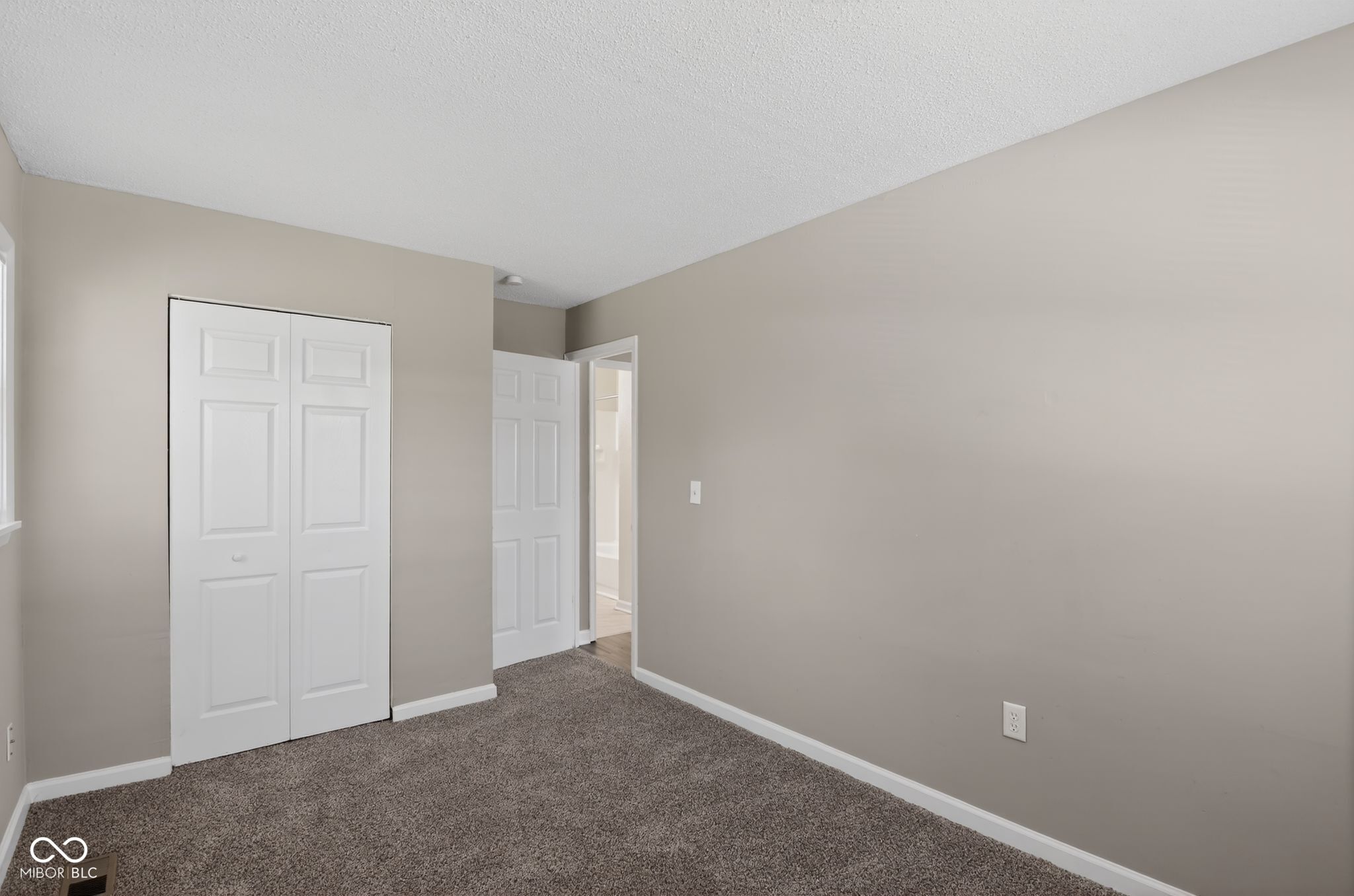 8619 Montery Road Indianapolis, IN 46226 - Photo 19 of 32