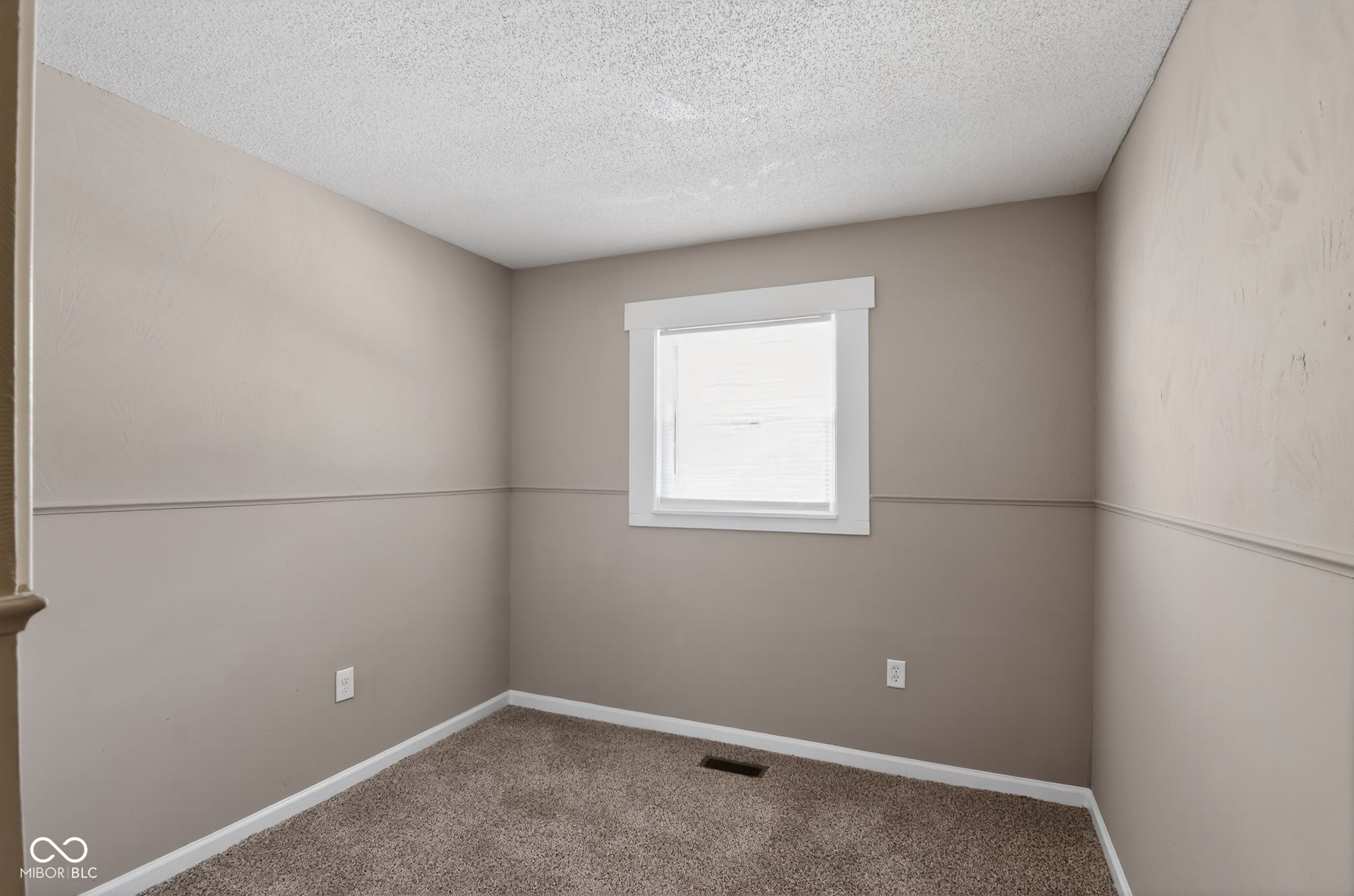 8619 Montery Road Indianapolis, IN 46226 - Photo 26 of 32