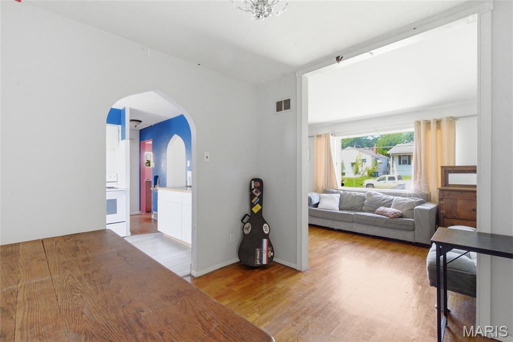 2430 Telegraph Road St. Louis, MO 63125 - Photo 11 of 35 Gallery Image 11