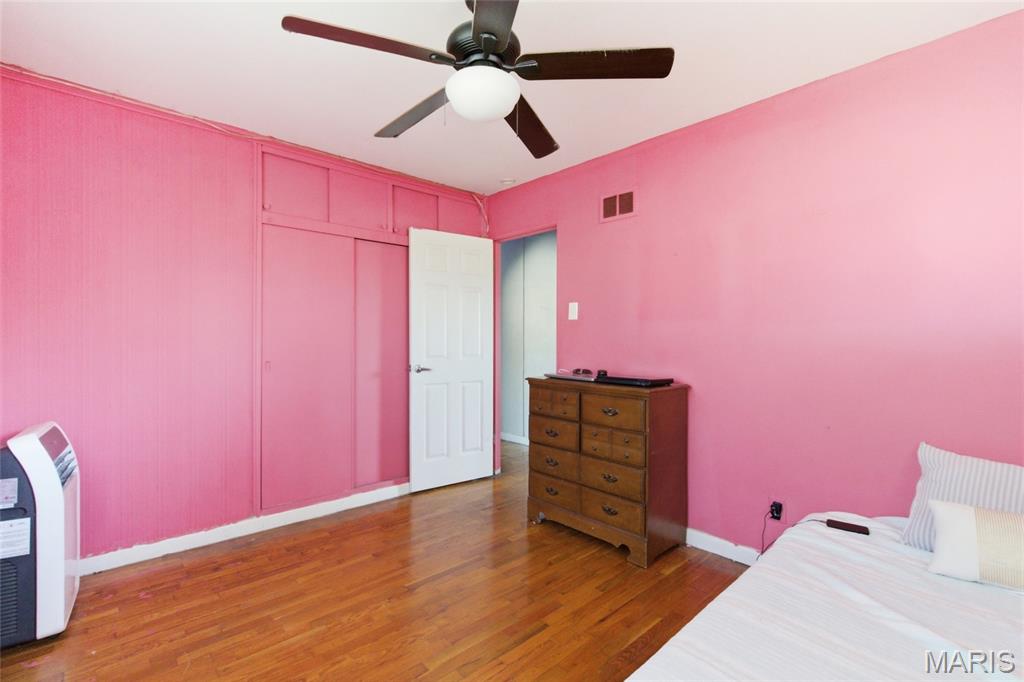 2430 Telegraph Road St. Louis, MO 63125 - Photo 17 of 35 Gallery Image 17