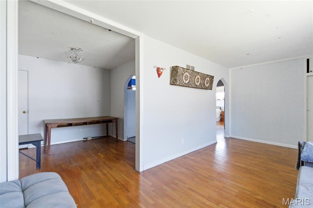 2430 Telegraph Road St. Louis, MO 63125 - Photo 8 of 35 Gallery Image 8