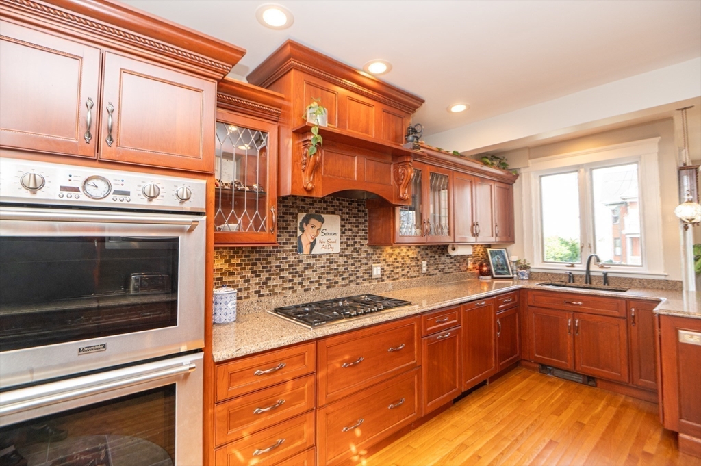 380 Pleasant Street Winthrop, MA 02152 - Photo 13 of 40