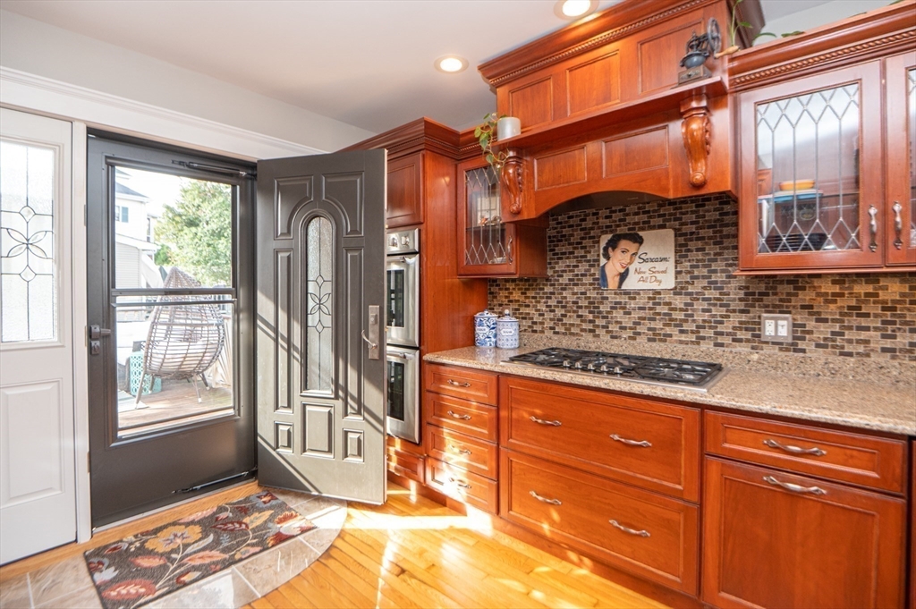 380 Pleasant Street Winthrop, MA 02152 - Photo 15 of 40