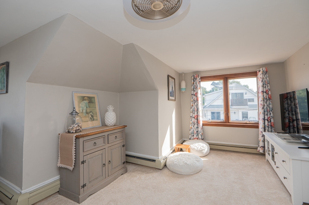 380 Pleasant Street Winthrop, MA 02152 - Photo 34 of 40