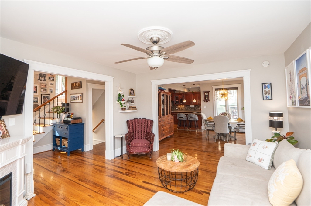 380 Pleasant Street Winthrop, MA 02152 - Photo 6 of 40