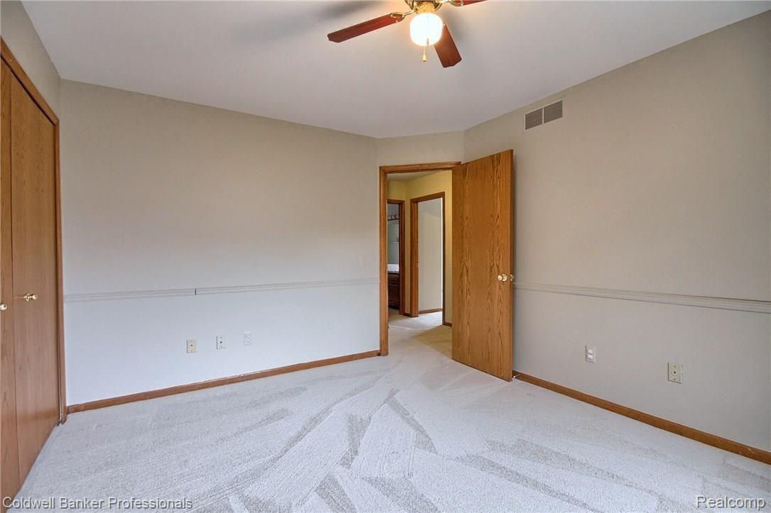 44860 Glengarry Road Canton, MI 48188 - Photo 26 of 30 Bedroom 3, Pic. #2