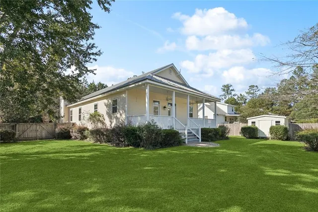 $385,000 | 71100 Bryan Street, Abita Springs, LA 70420