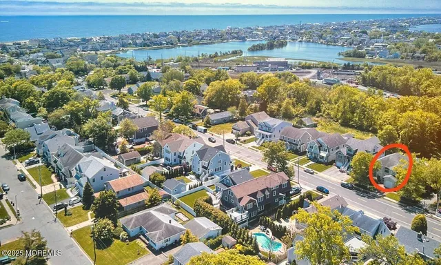 $5,500 | 165 Osborn Avenue, Bay Head, NJ 08742