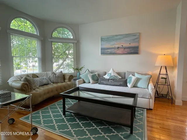 $5,500 | 165 Osborn Avenue, Bay Head, NJ 08742