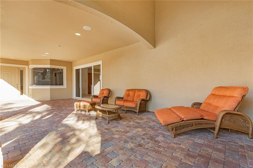 5030 Rustic Oaks Circle Naples, FL 34105 - Photo 26 of 33 Gallery Image 26