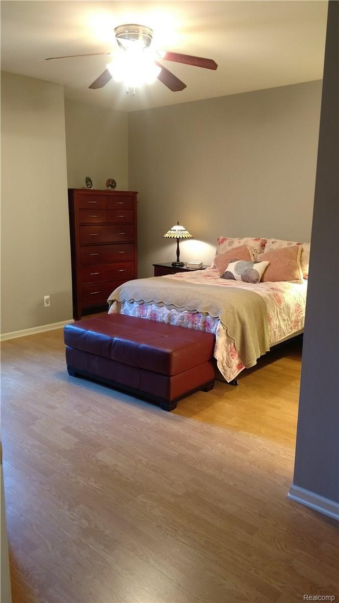 11680 Farmington Road Livonia, MI 48150 - Photo 2 of 19 IMG_20170626_073039254.jpg