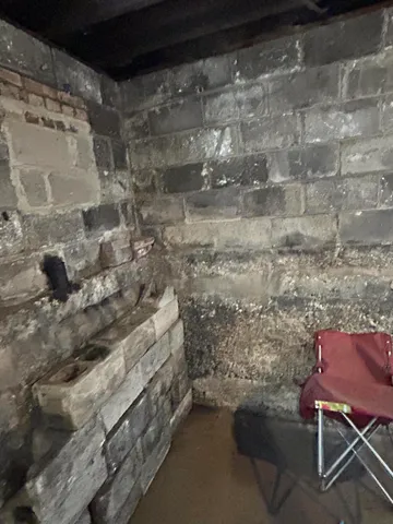 $89,000 | 815 West 25th Avenue, Gary, IN 46407