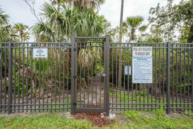 a view of a garden with a small park
