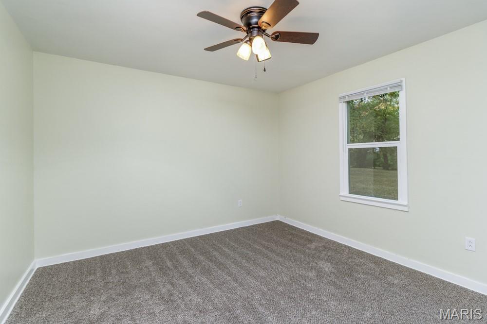 957 Wood Street Lebanon, MO 65536 - Photo 11 of 21