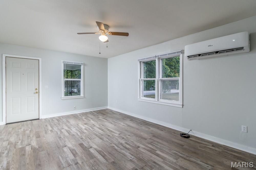 957 Wood Street Lebanon, MO 65536 - Photo 6 of 21