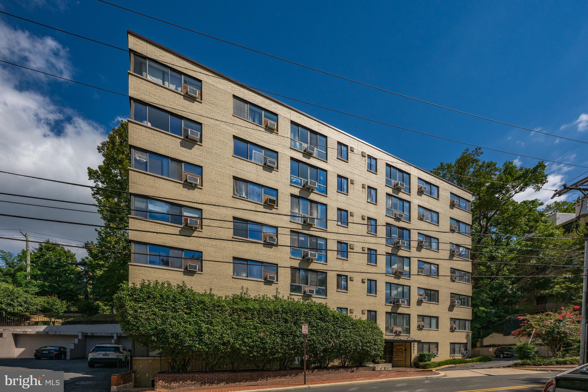 3901 Tunlaw Road Northwest, Unit 606 Washington, DC 20007 - Photo 31 of 37 View of Building from Tunlaw Road