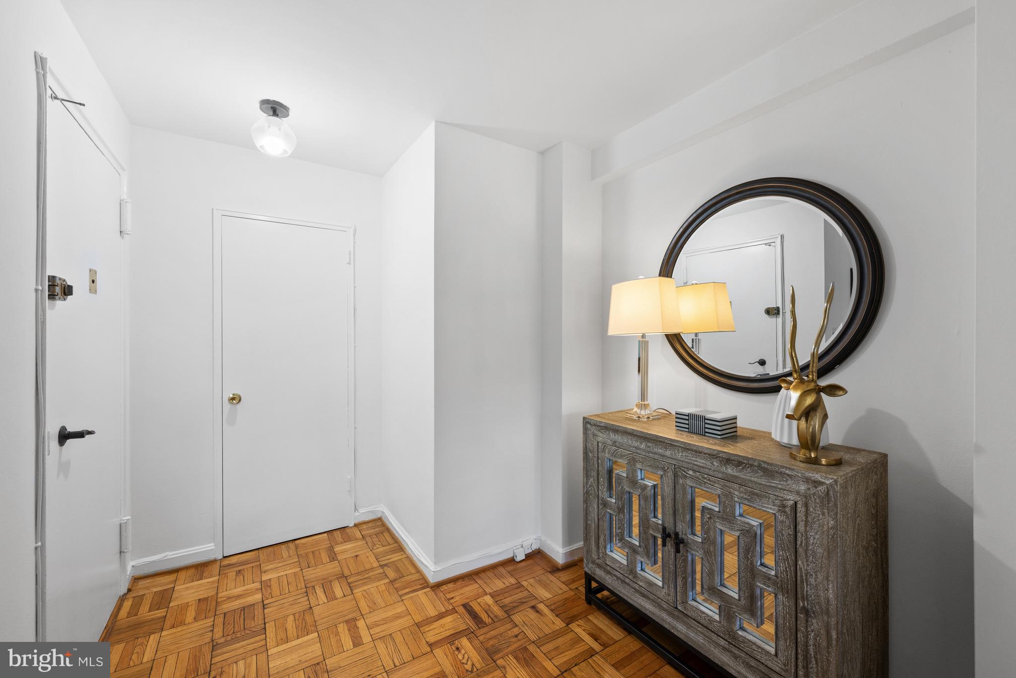 3901 Tunlaw Road Northwest, Unit 606 Washington, DC 20007 - Photo 4 of 37 Spacious Entry to 606 with Coat Closet