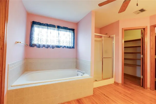 $415,000 | 2305 Southeast Horseshoe Drive, Oak Grove, MO 64075