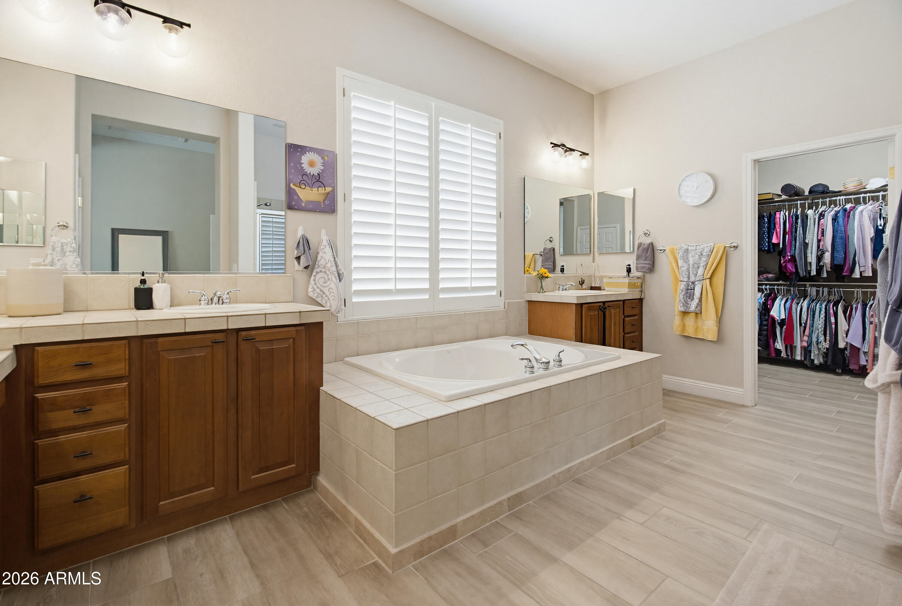 41116 North River Bend Road Phoenix, AZ 85086 - Photo 21 of 38 41116 N River Bend Rd-40