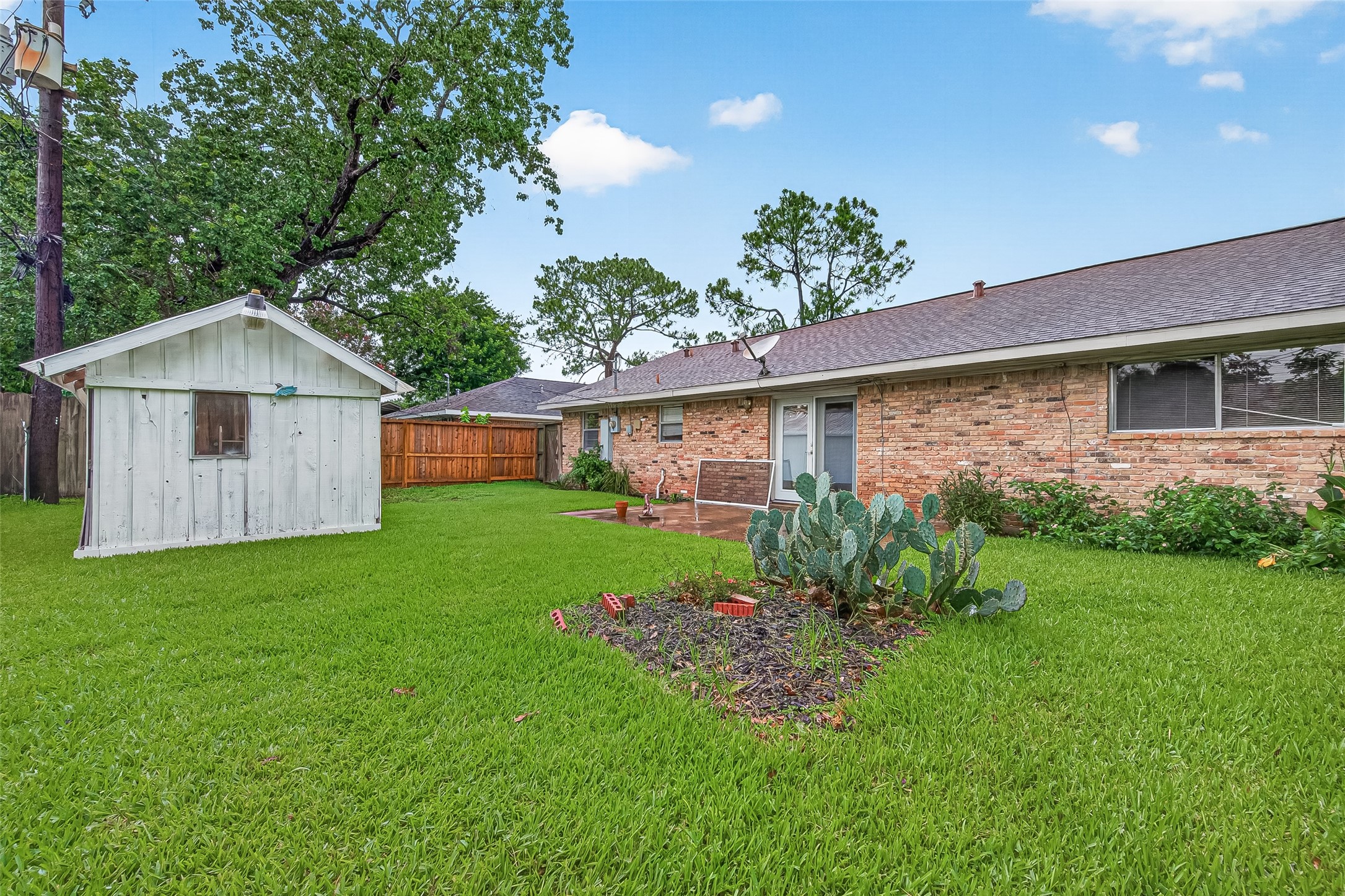 5921 Ariel Street Houston, TX 77074 - Photo 32 of 34
