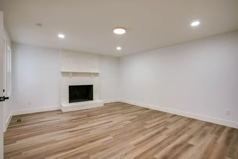 $374,900 | 106 Shady Drive, Columbia, TN 38401