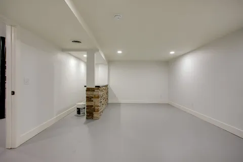 $374,900 | 106 Shady Drive, Columbia, TN 38401