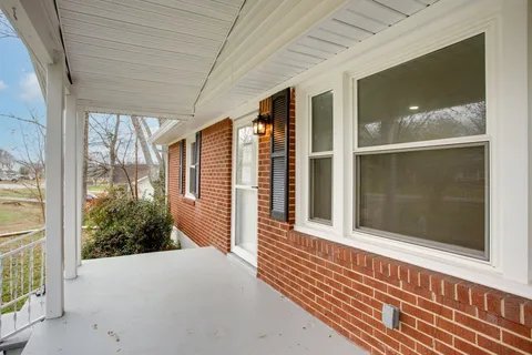 $374,900 | 106 Shady Drive, Columbia, TN 38401