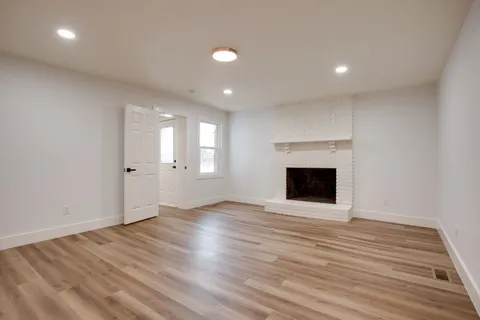 $374,900 | 106 Shady Drive, Columbia, TN 38401