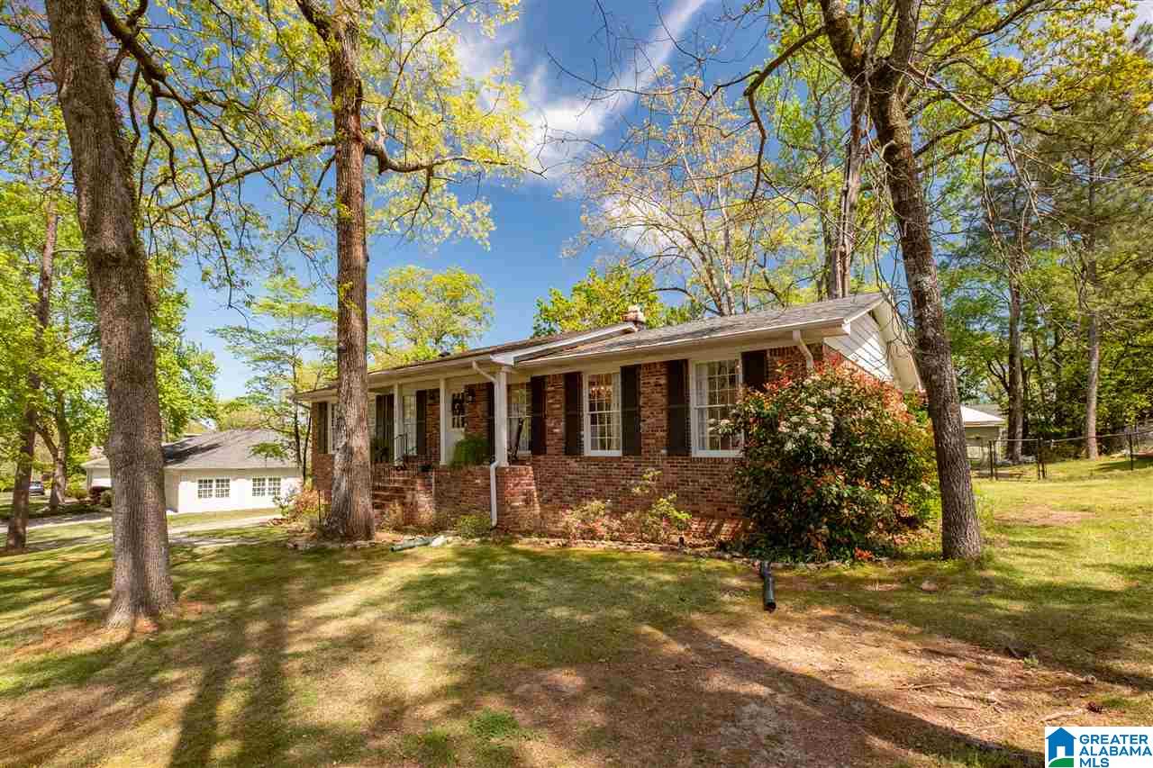 3333 Chartwell Road Hoover, AL 35226 - Photo 2 of 37