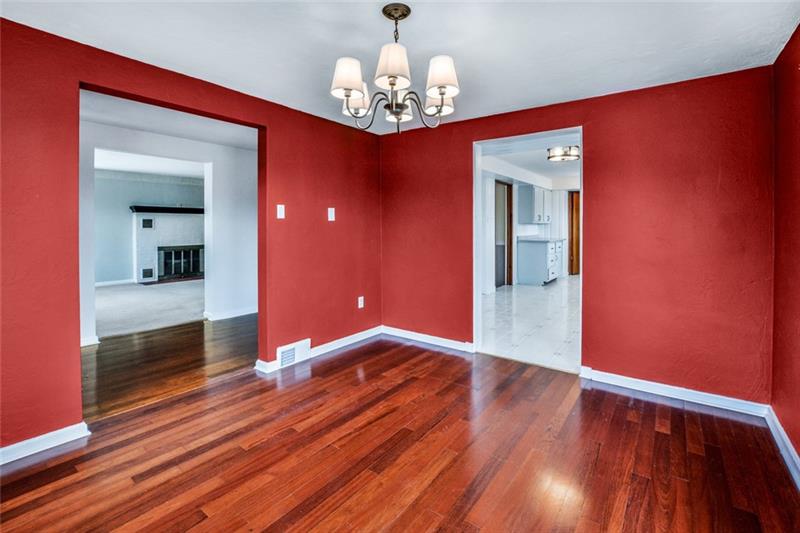 3916 Dickey Road Gibsonia, PA 15044 - Photo 5 of 20 Gallery Image 5