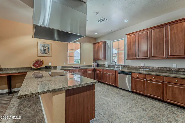 $3,000 | 14575 West Mountain View Boulevard, Unit 12205, Surprise, AZ 85374